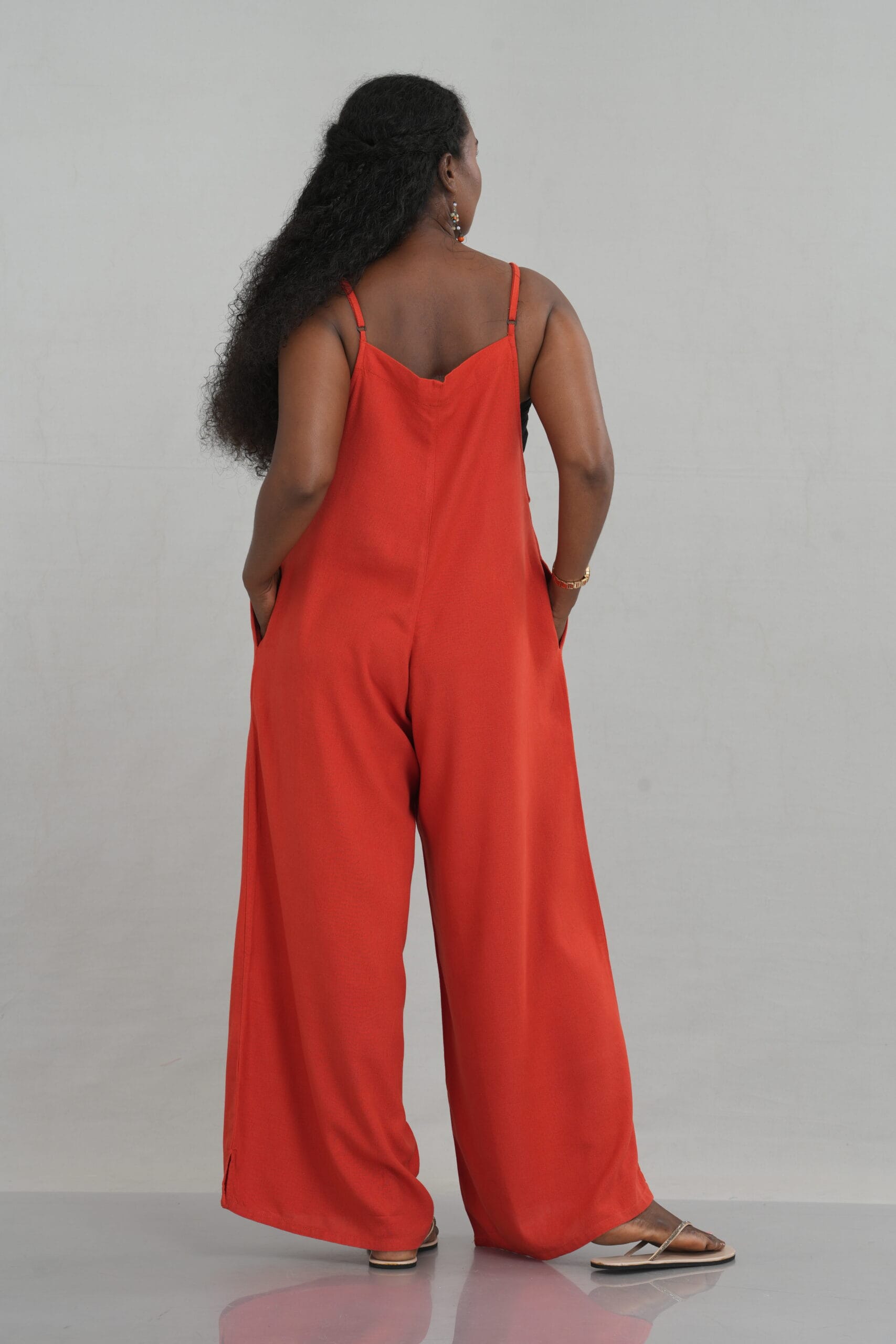 Wide Jumpsuit with Straps on shoulders - Image 4